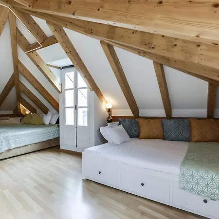 Апартаменты Luxa Charm House By Lovelystay Синтра
